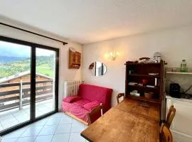 2-room apartment with balcony close to the slopes