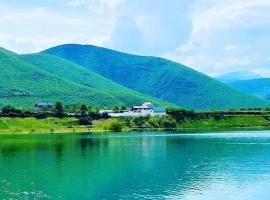 SuperPanorama GuestHouse, ubytování v soukromí v destinaci Kukës