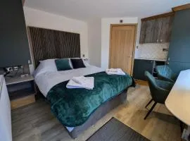 The Frankie Suite