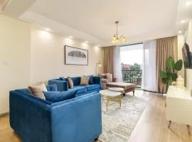 2 BR Condo with a balcony, pool&gym