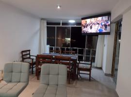 Macky'sThe Silence, Hotel in Bombiso