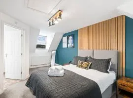 4 Bed Luxury Townhouse - Parking - Lincoln
