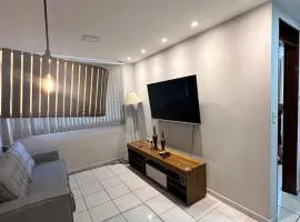 Flat para até 4 pessoas ao lado Manaira shopping