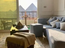 ZLATO Pyramids View Tours & Apartments