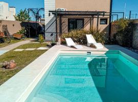 Glak Apart Urdinarrain, chal&eacute; alpino em Urdinarrain