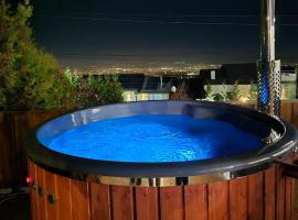 Panoramic Palace, hotel na praia em Feleacu