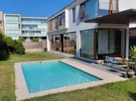 RbkºCasa mediterránea para 10 personas con piscina
