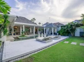 Bali Modern Escape With Private Pool, 8 guests