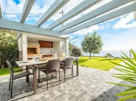 Villa Soleil by Homie