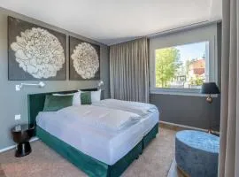 The R Suites Hasenberg