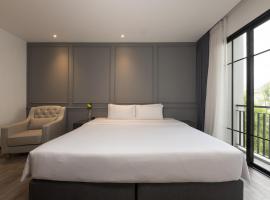 One Patio Hotel Pattaya - SHA Extra Plus