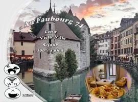 Au Faubourg -Old City - Lake & Canal 1 min