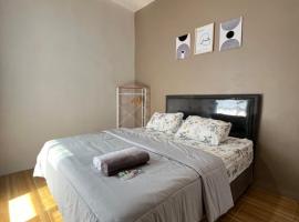 OSH! Omah Syariah Homestay, hotel in Wonosobo