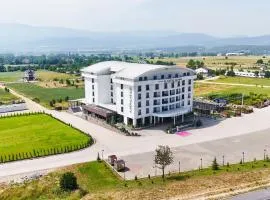 Karpalas City Hotel & Spa