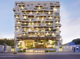 Iconic Long Hai Hotel, hotel v destinaci Long Hải