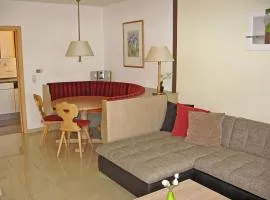 Ferienhaus Nr 10, Kategorie Königscard, Feriendorf Hochbergle, Allgäu