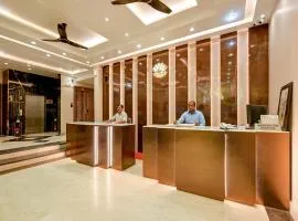 The Pearl Plaza Hotel - Walking Distance From New Delhi Railway Station and Connaught Place