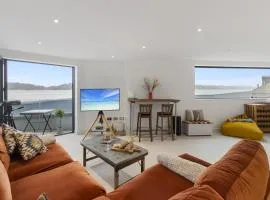 Our Lookout, Grand Banks