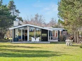 Newly Renovated Holiday Home In Prime Location At Elsegårde Beach Direct Water Access