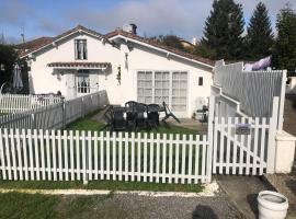 G&icirc;te des Tournesols