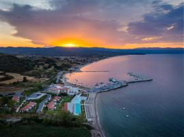 Mount Athos Resort, hotel sa Ierissós