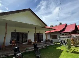 Noreen House Hts