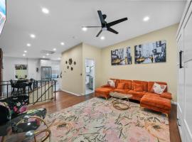 Free Parking -2BR,2Bath, 4Beds, Sleeps 6, 10 Min to NYC, 10 Min to Path, hotel i Hoboken