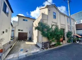 悠居House 最大12名 一戸建貸切 東京ディズニー 幕張メッセ便利 空港直通 無料駐車