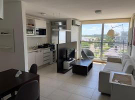 Apartamento completo para disfrutar en familia, pet-friendly hotel in Colonia del Sacramento