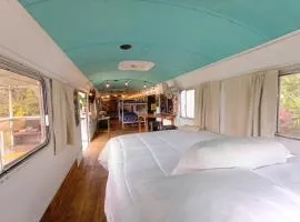 Dreamcatcher House Bus Experience 2