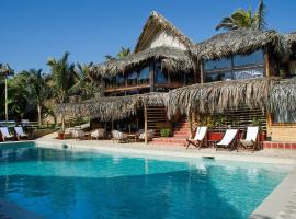 Casitas en Vichayito, a Pasos de la Playa, hotel in Los Órganos