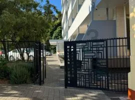 Chic apartment in Art Deco Napier