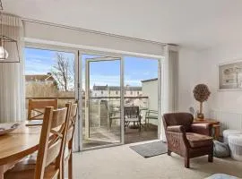 Maes-Y-Berllan - Close to Village and Beach