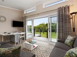 Mallards Rest - Countryside Hot Tub, καταφύγιο σε Narberth