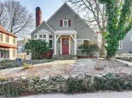 3 Mi to Dtwn Gem with Patio and Fire Pit in New Haven