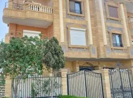 New Cairo 3BR Villa Garden & Prime Location By Best of Bedz