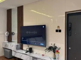 08 Luxury Apartment
