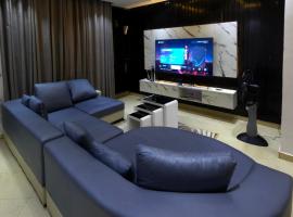 Cozy Ambience 2, hotel con piscina a Ibadan