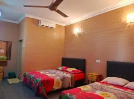 Warisan Roomstay
