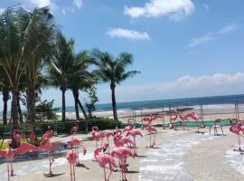 Longs Beach House - Wonderland Hồ Tràm