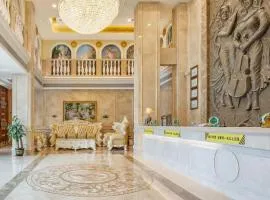 Vienna Hotel Guangdong Shaoguan Ruyuan Yao Cultural Square