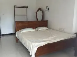 Red Uncle's House R1