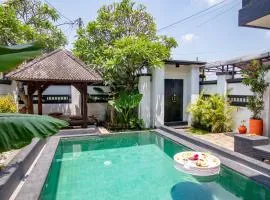 SEMINYAK - Beautiful 3BDR Villa in with Big Pool and Rooftop