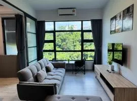 Jesselton Quay- 2Bedrooms modern concept-free wifi & netflix