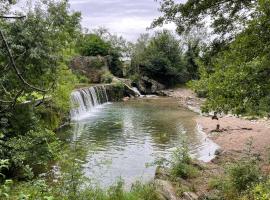 les Asphodèles 3 chambres, khách sạn ở Saint-Hippolyte-du-Fort