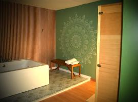 Ananda Gredos Suite, hotel dengan hot tub di Arenas de San Pedro