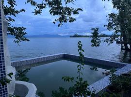 Villa Guayacan, котедж у місті Sumache