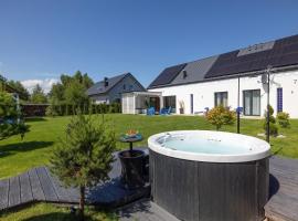 Przystań Baltic - Holiday Luxury House Sauna & Jacuzzi, hotel de lujo en Zastań