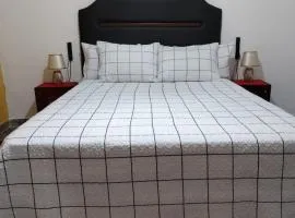 Hostal Maison Belle