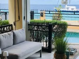 Luxury Oceanfront Elegancia